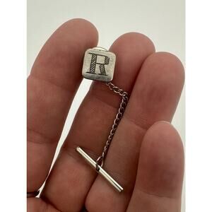 Vintage R Tie tack